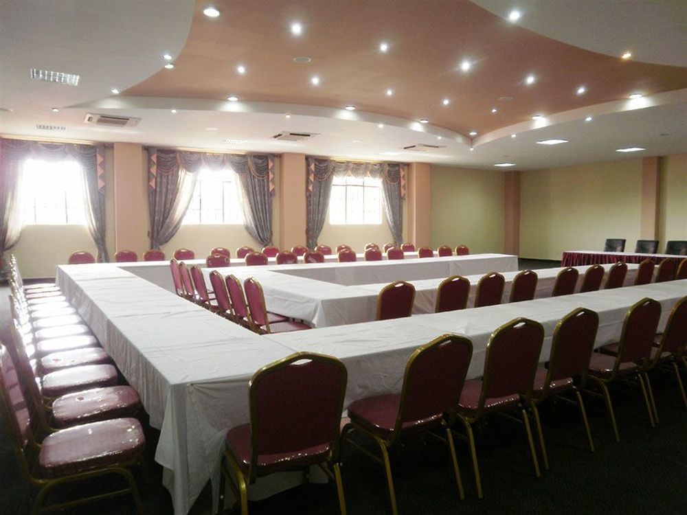 Silver Springs Hotel 캄팔라 외부 사진