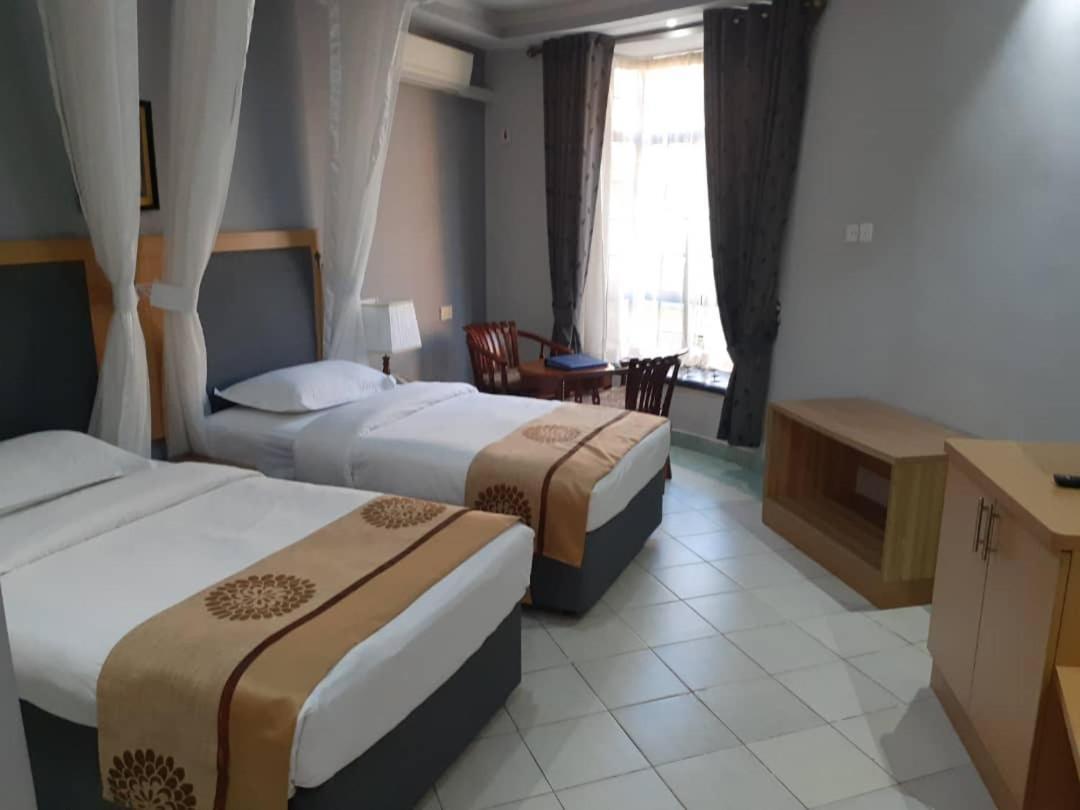 Silver Springs Hotel 캄팔라 외부 사진