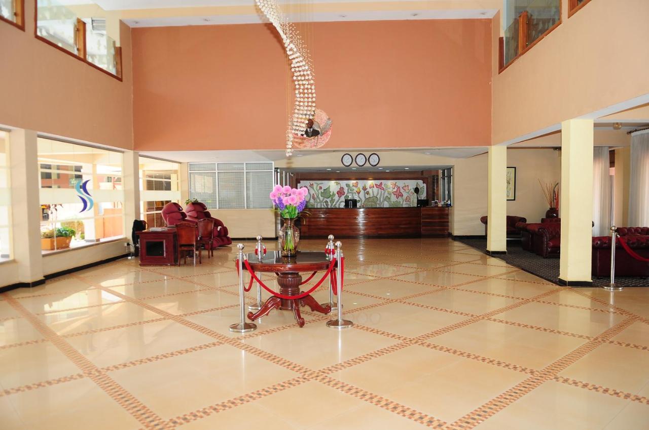 Silver Springs Hotel 캄팔라 외부 사진
